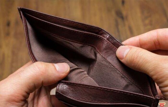 ảnh meme hết tiền no money