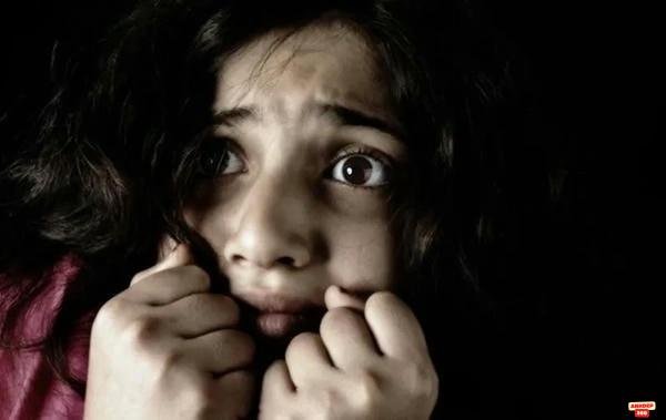 ảnh meme nhân vật hét sợ quá