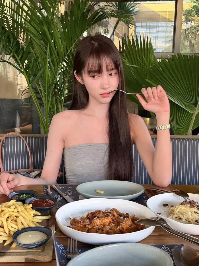 ảnh gái 2k6 cực hot