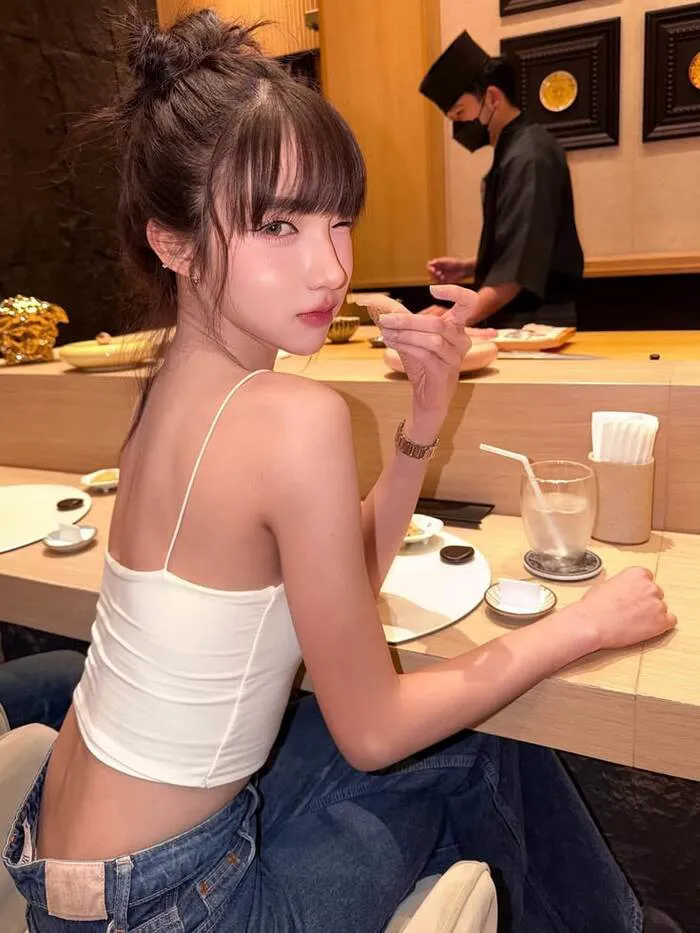 ảnh gái 2k6 ngầu