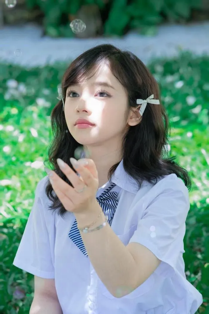 ảnh gái xinh 2k thơ