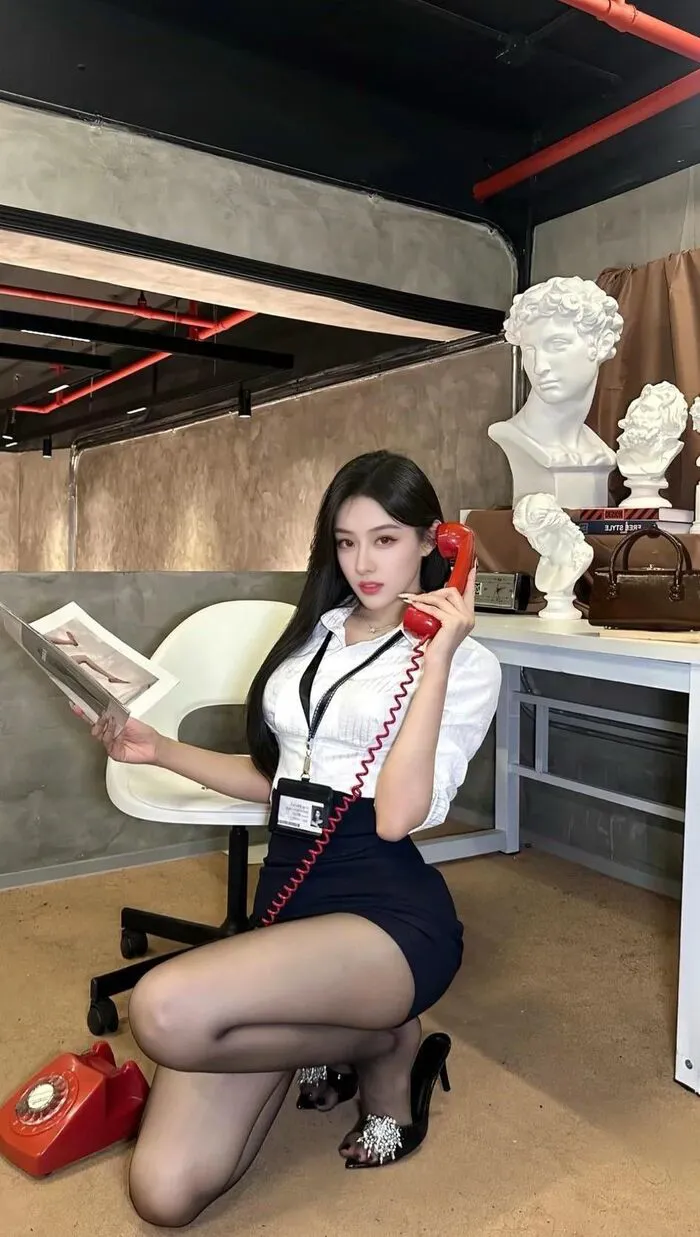 ảnh gái xinh công sở siêu ngầu