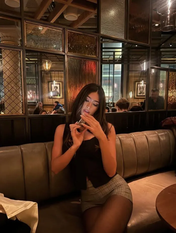 ảnh gái xinh đi bar đẹp phong cách nightlife ảnh gái xinh đi bar đẹp phong cách nightlife