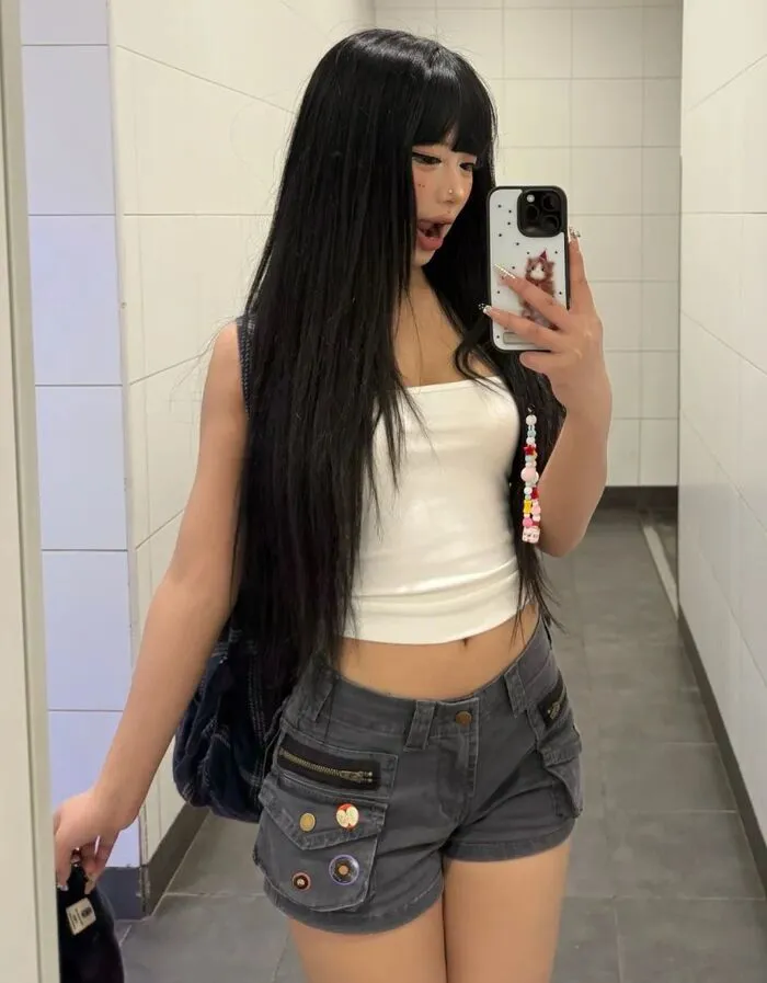 ảnh gái xinh mặc quần ngắn