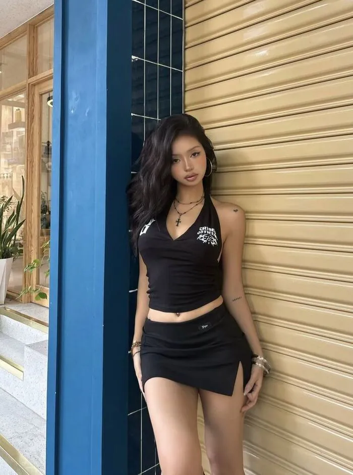 ảnh gái xinh mặc quần ngắn style