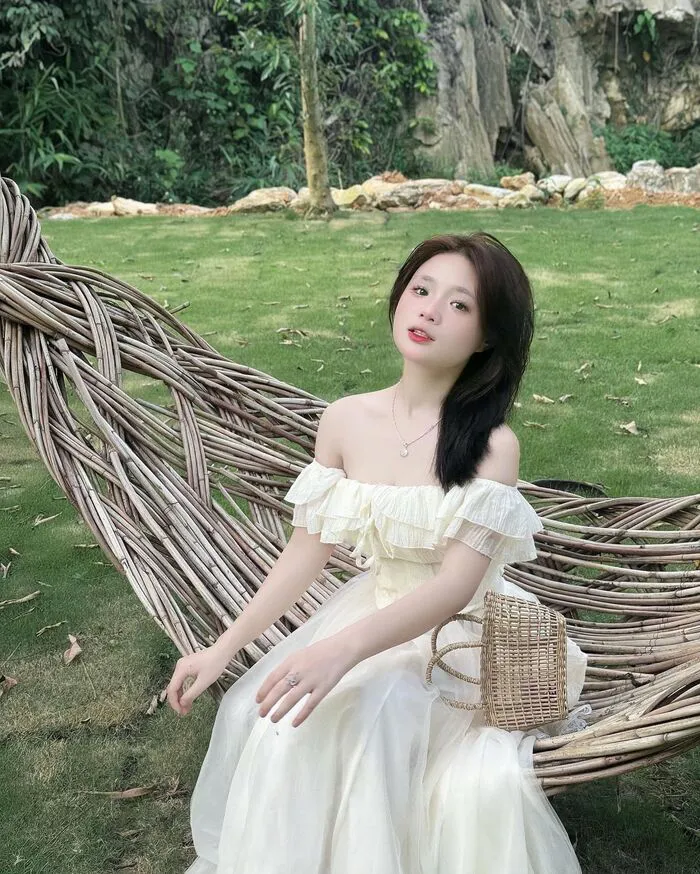 ảnh gái xinh mặc váy lưới quyến rũ nhẹ nhàng ảnh gái xinh mặc váy lưới quyến rũ nhẹ nhàng