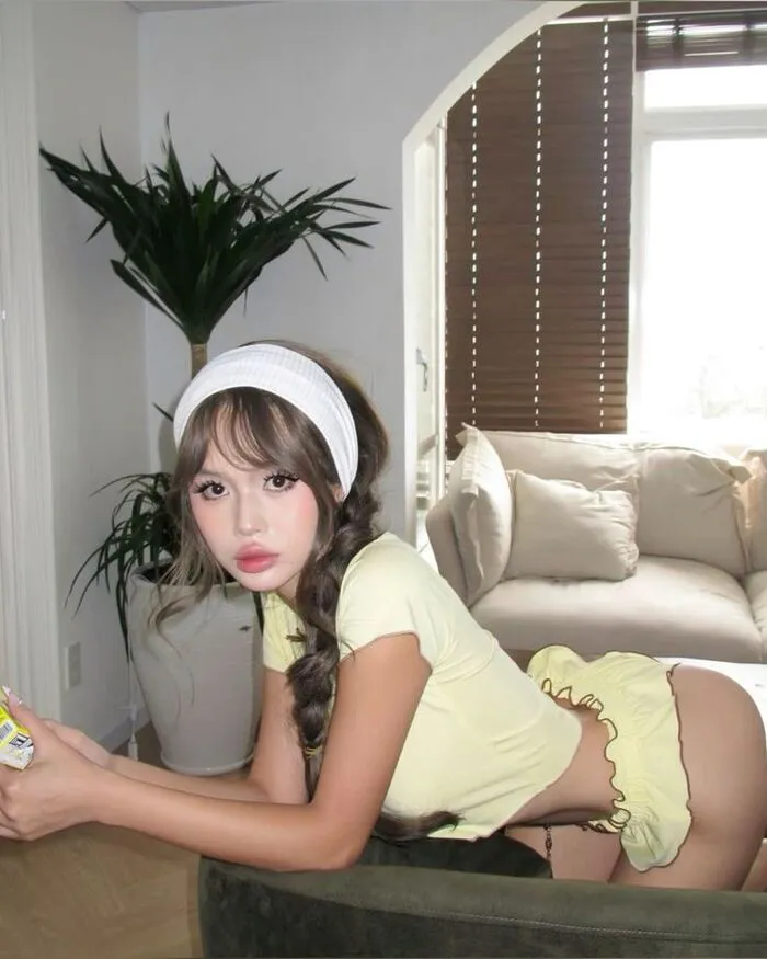 Ảnh gái xinh váy ngắn cute đáng yêu đẹp Ảnh gái xinh váy ngắn cute đáng yêu đẹp