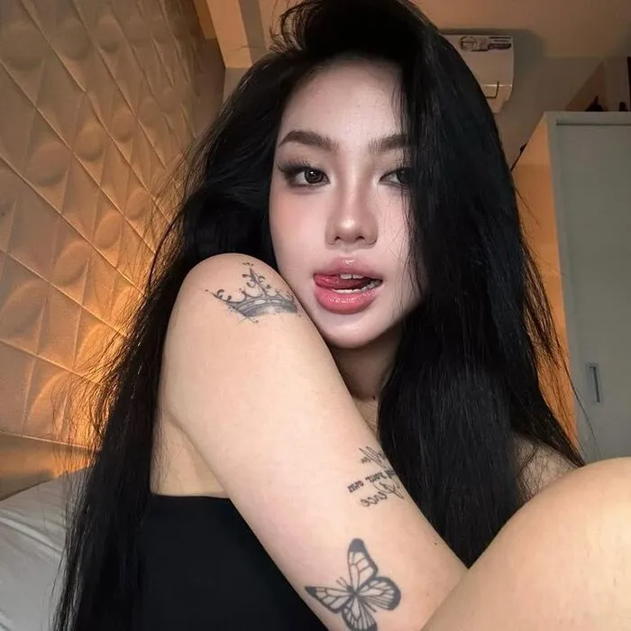 ảnh gái xinh xăm mình đẹp nổi bật cuốn hút ảnh gái xinh xăm mình đẹp nổi bật cuốn hút