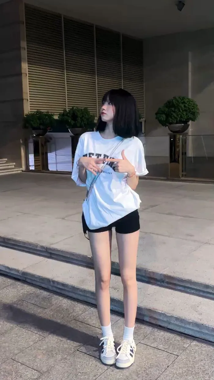 ảnh hot girl chân dài ngầu đẹp