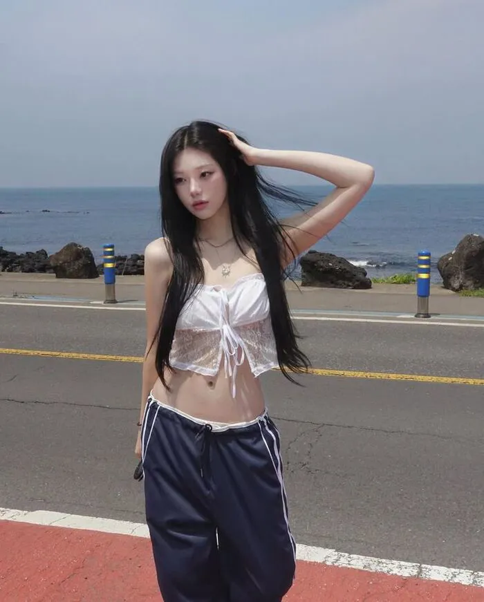 ảnh hot girl chân dài slay đẹp