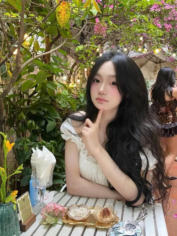 ảnh hotgirl tiktok cực đẹp