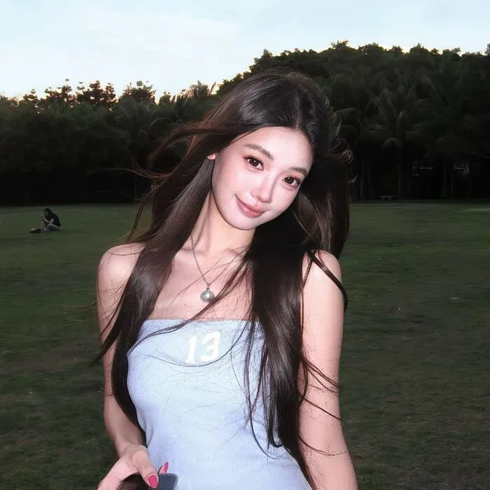 ảnh hotgirl tiktok đẹp xỉu cute full hd