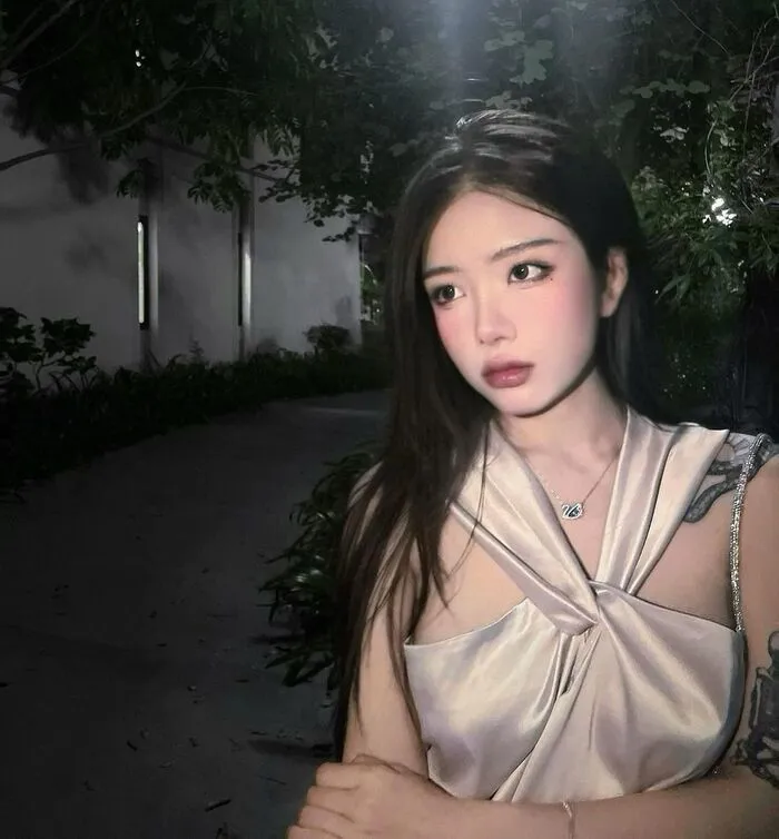 ảnh Hương Tịt đẹp hiện đại ảnh Hương Tịt đẹp hiện đại