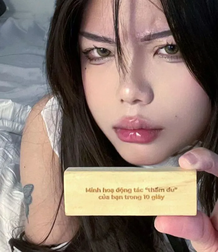 ảnh Hương Tịt đẹp tươi tắn ảnh Hương Tịt đẹp tươi tắn