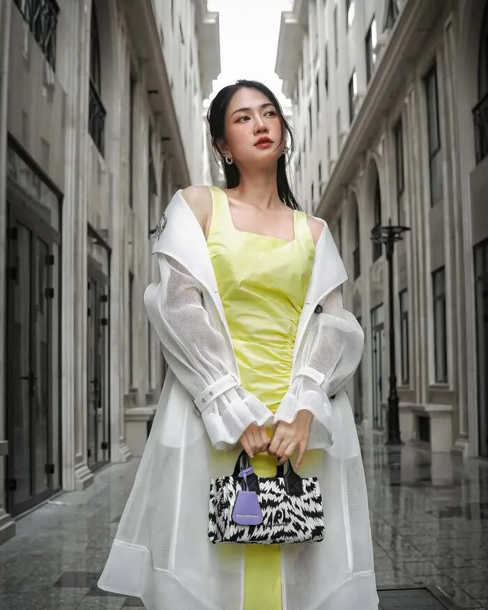 ảnh Lê Bống đẹp tinh khôi