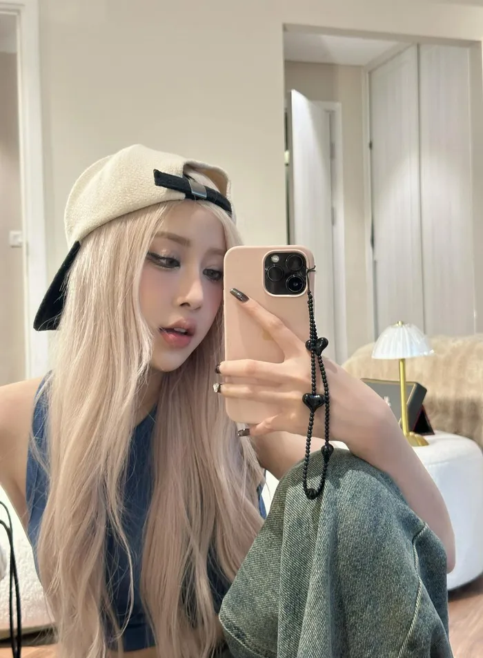 ảnh Lê Huyền Diệu đẹp dịu dàng