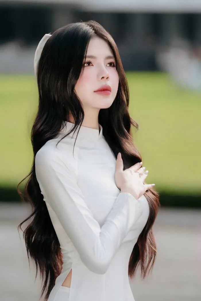 ảnh Mai Dora đẹp thần thái cuốn