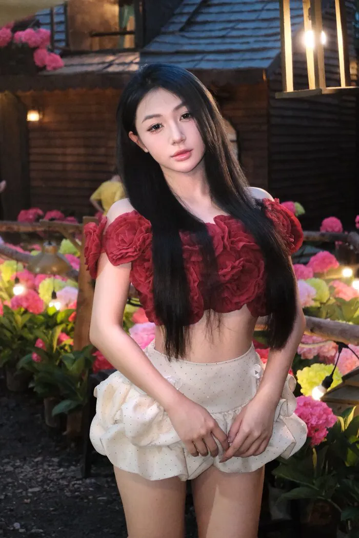 ảnh Trần Hà Linh đẹp thu hút