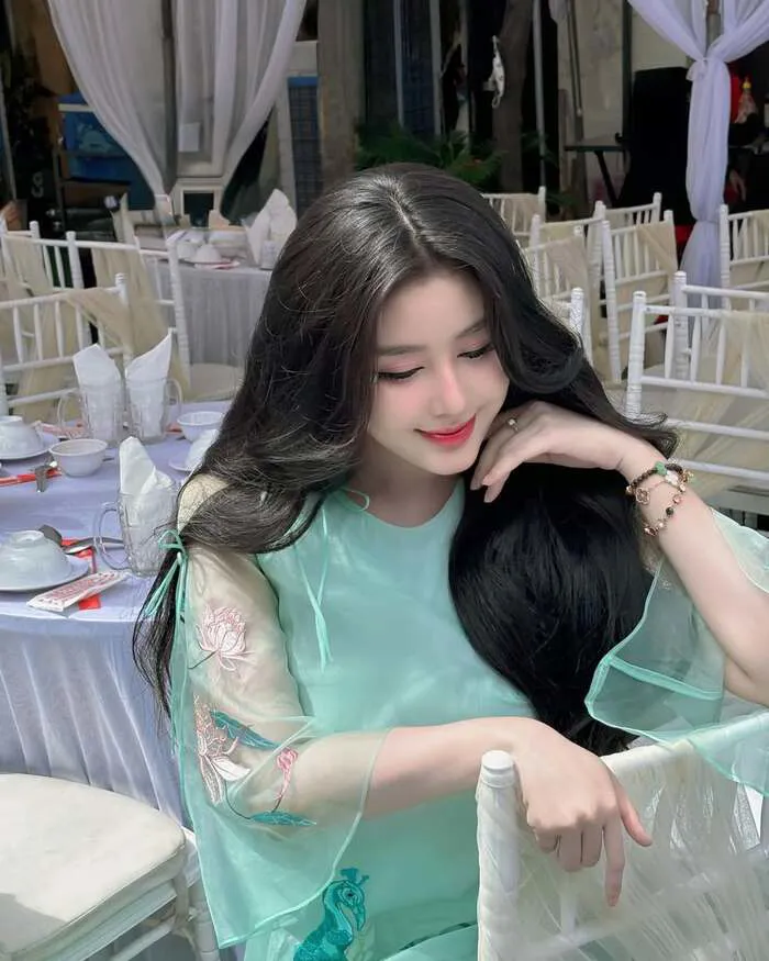 ảnh Võ Ngọc Trân đẹp ánh mắt cuốn hút ảnh Võ Ngọc Trân đẹp ánh mắt cuốn hút