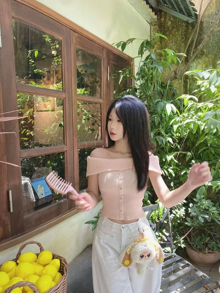 gái xinh 2k10 thần thái