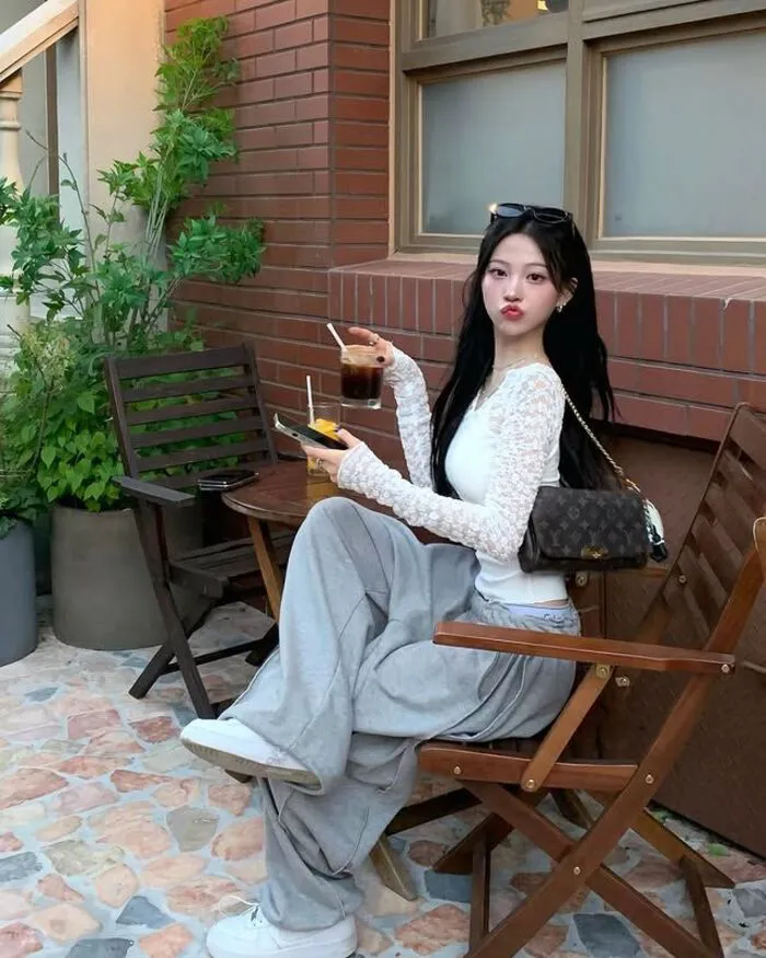 gái xinh 2k3 gương mặt xinh