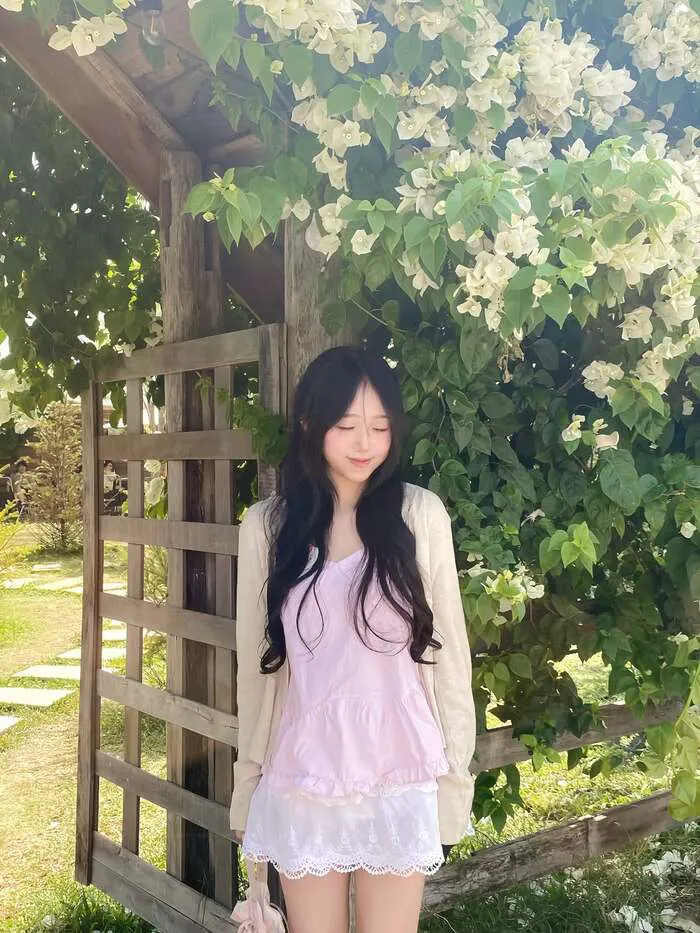 gái xinh 2k4 tóc dài