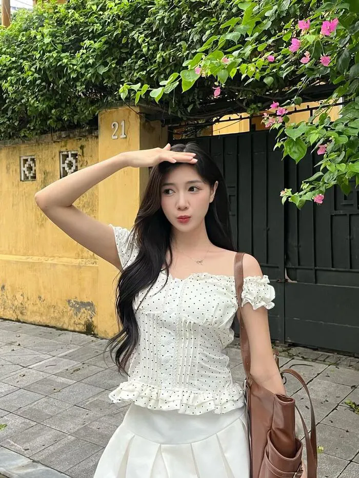 gái xinh 2k7 siêu hot