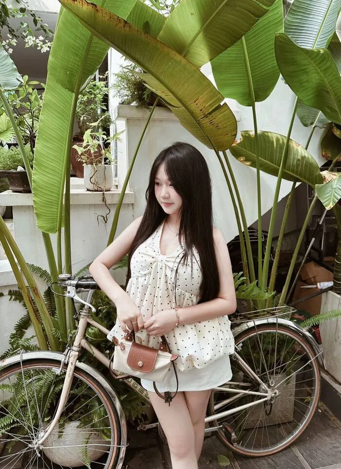gái xinh 2k8 dễ thương