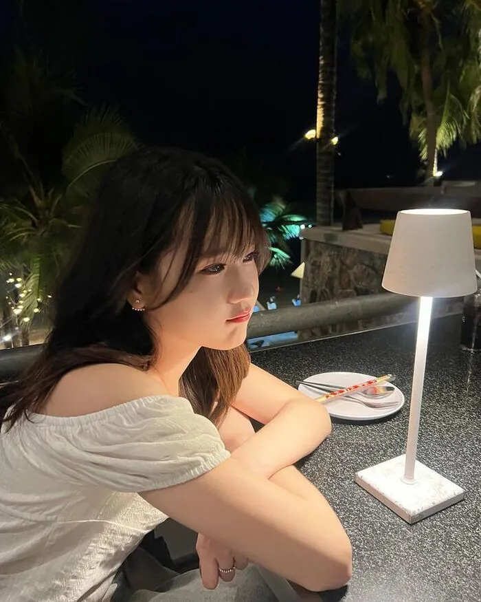 gái xinh 2k8 nhìn là yêu