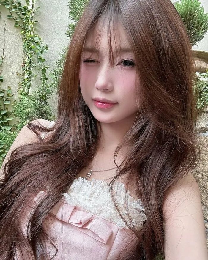 gái xinh 2k8 nổi bật