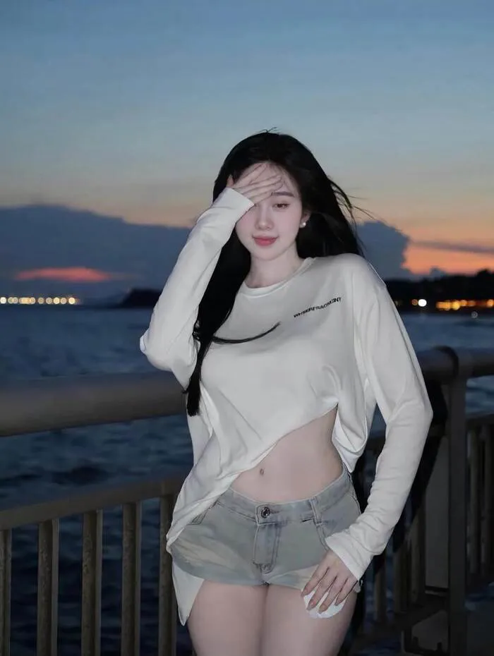 gái xinh 9x nàng thơ hot