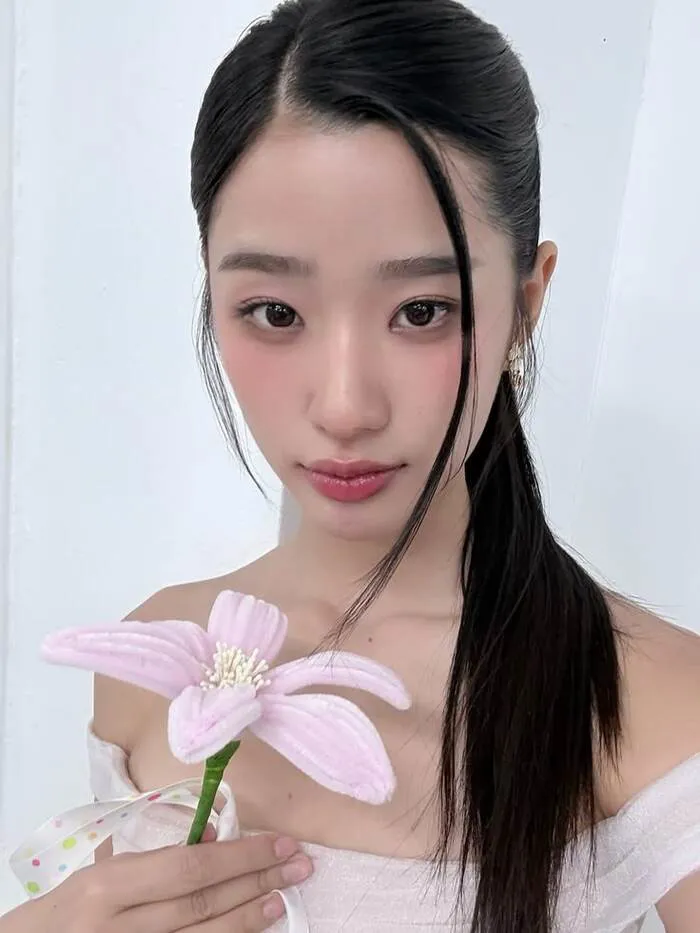gái xinh 9x nàng thơ