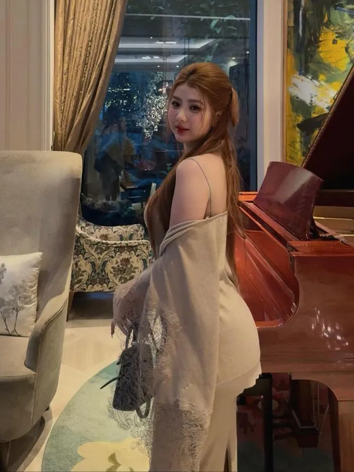 gái xinh 9x sang chảnh