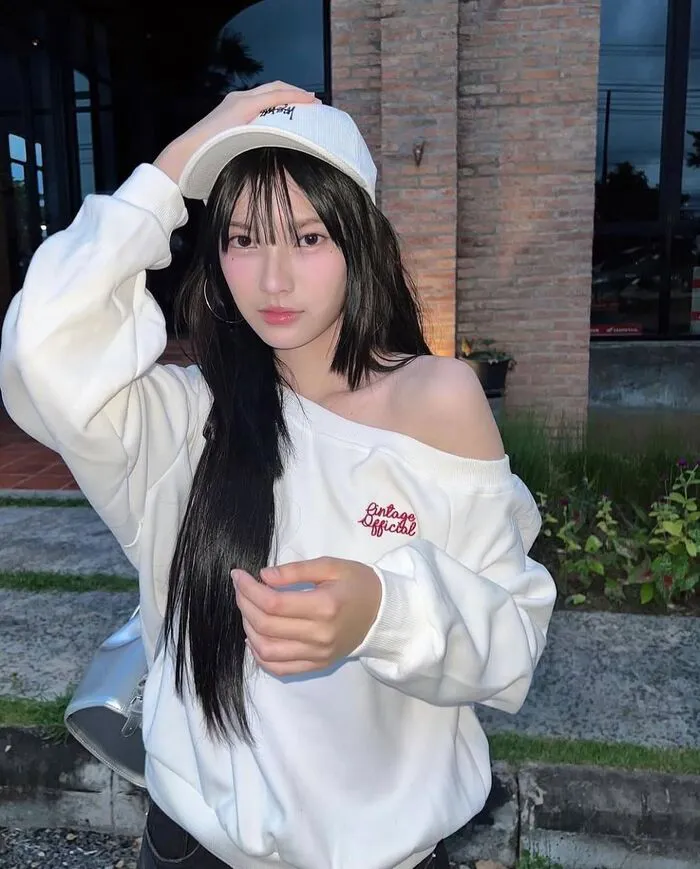 gái xinh 9x sang