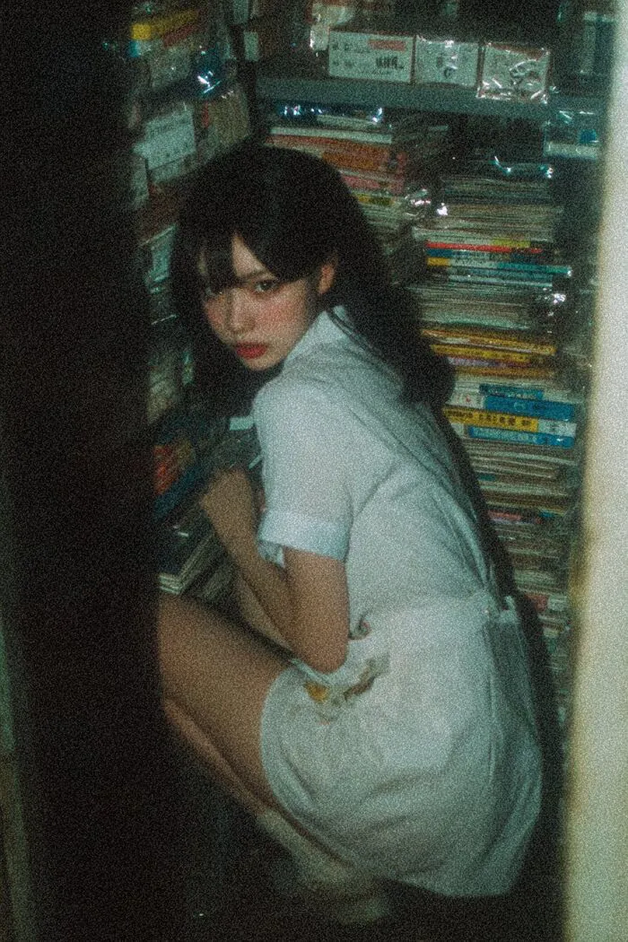 gái xinh buồn hot