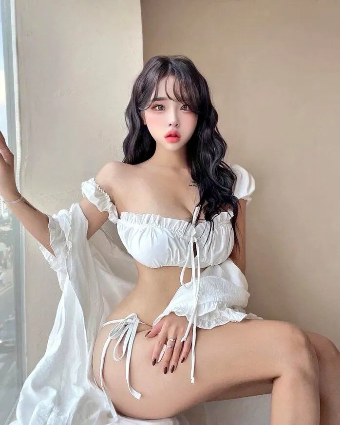 gái xinh khoe mông outfit nổi bật gái xinh khoe mông outfit nổi bật