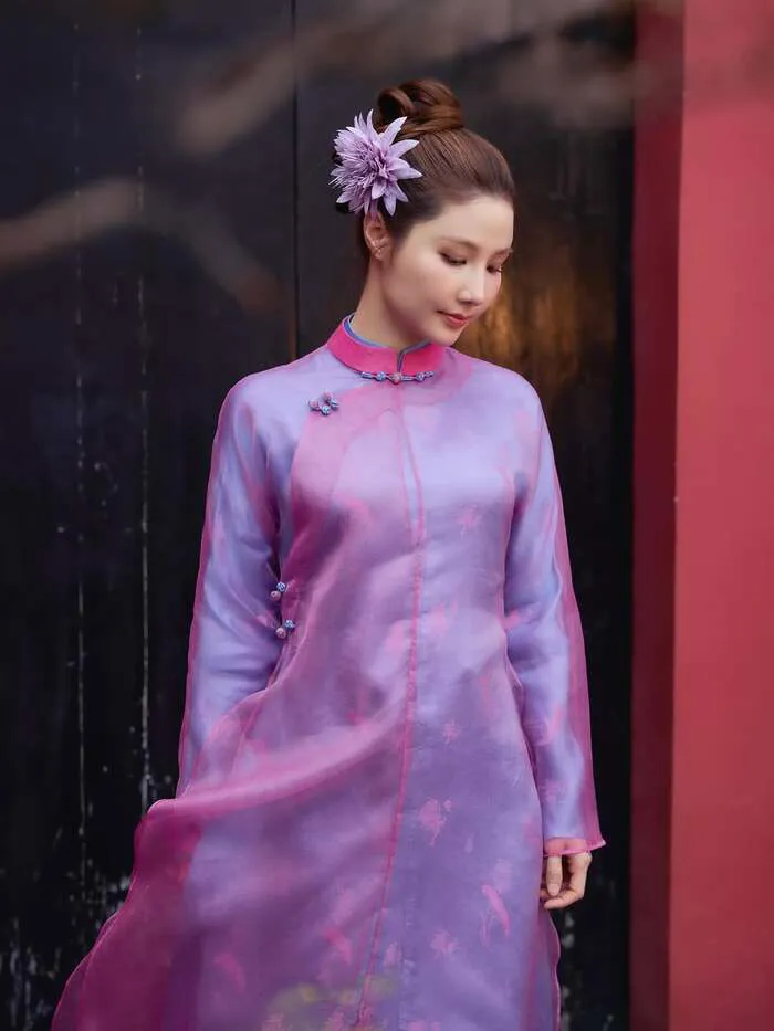 gái xinh mặc áo dài gương mặt xinh