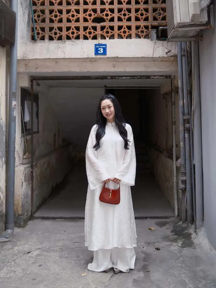 gái xinh mặc áo dài outfit truyền thống