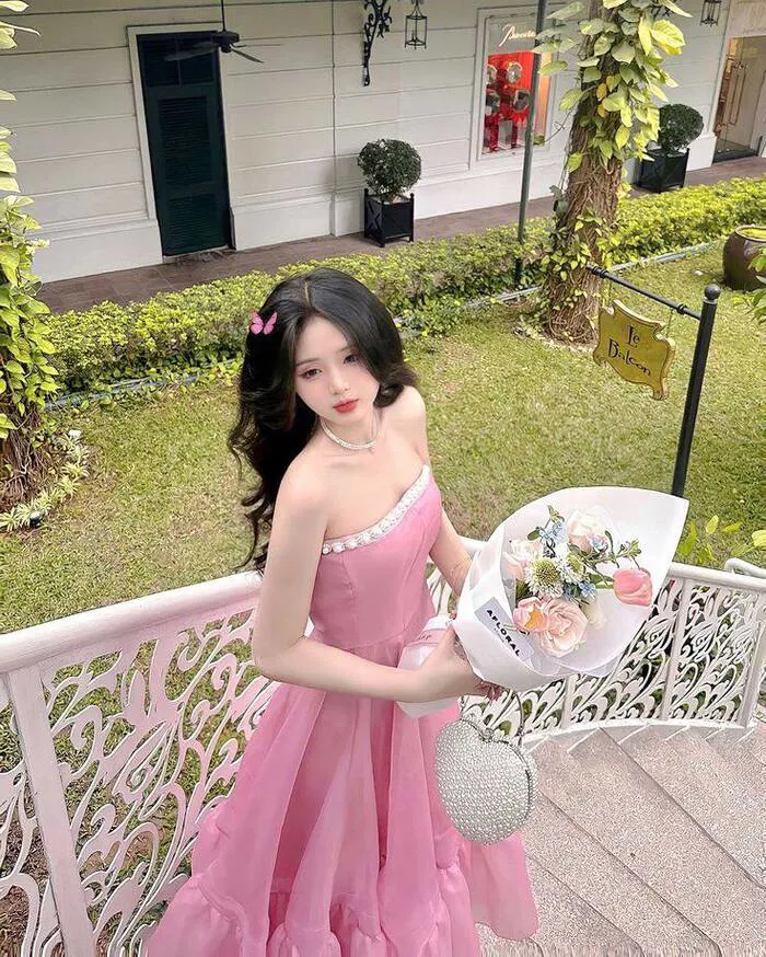 gái xinh mặc pinky outfit mùa hè