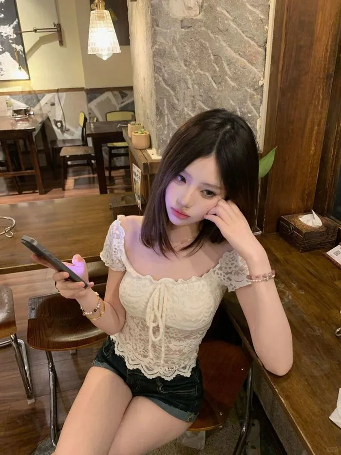 gái xinh mặc quần ngắn siêu slay full hd