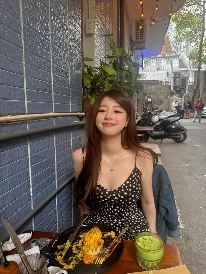 gái xinh mlem vó tu