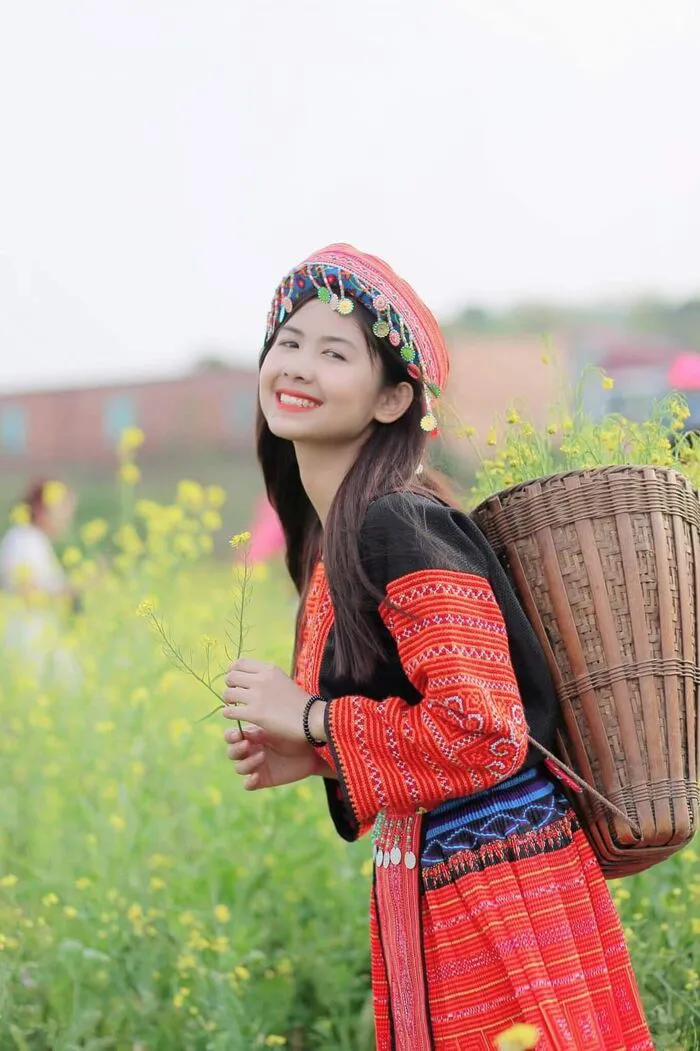 gái xinh Mông Đỏ dân tộc