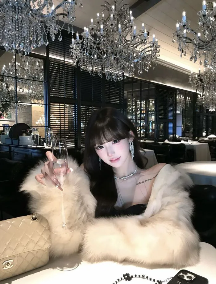 gái xinh tóc dài dễ thương
