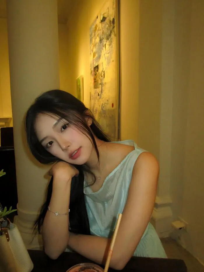 Gái xinh việt nam góc nghiêng thần thánh Gái xinh việt nam góc nghiêng thần thánh