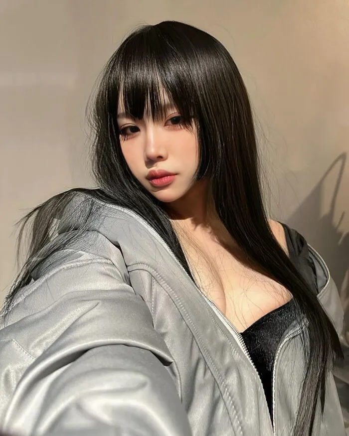 Gái xinh vú to khoe dáng cực phẩm