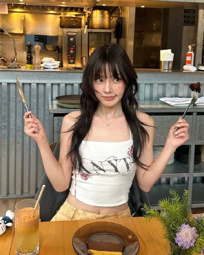 hình ảnh gái xinh đẹp trong trẻo