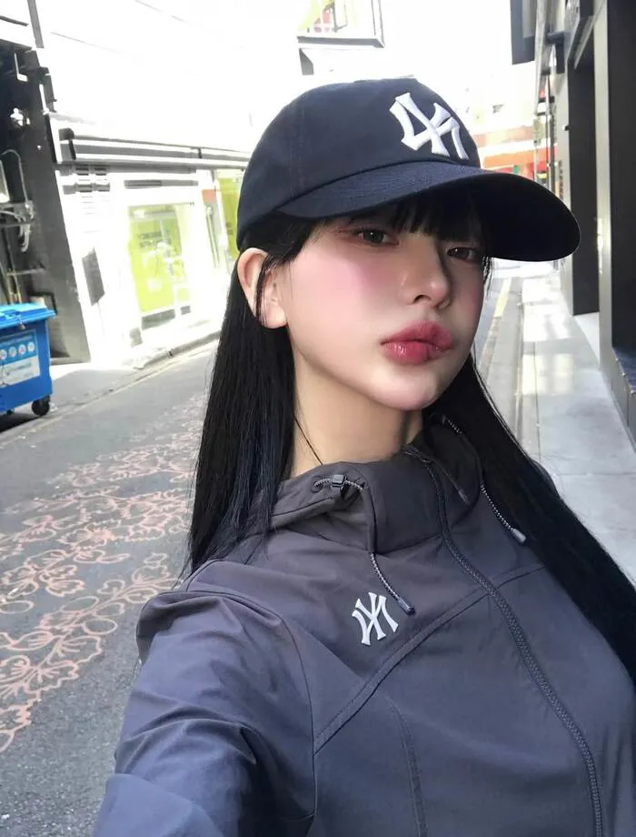 hình ảnh hotgirl tiktok đẹp