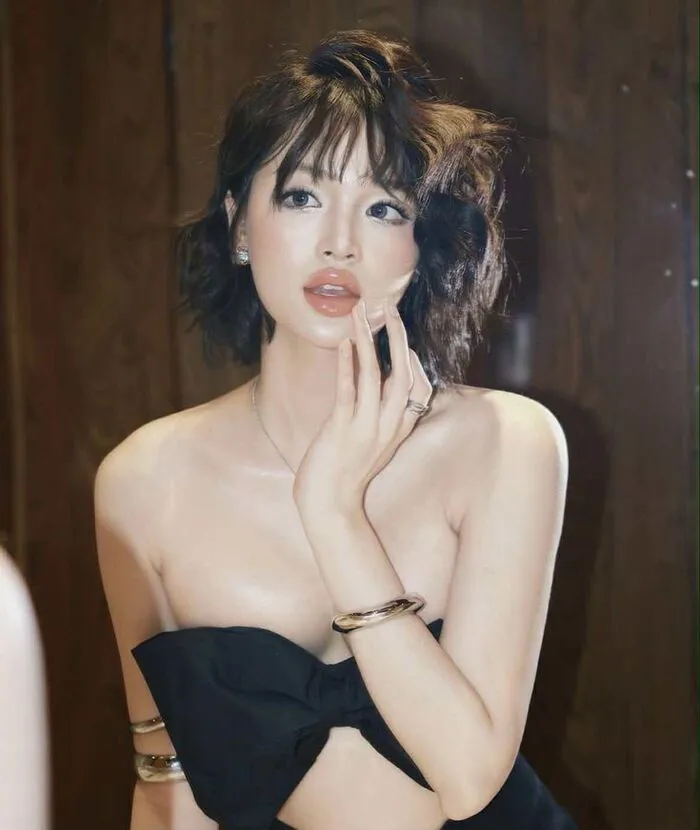 mẫu ảnh gái xinh đẹp quyến rũ