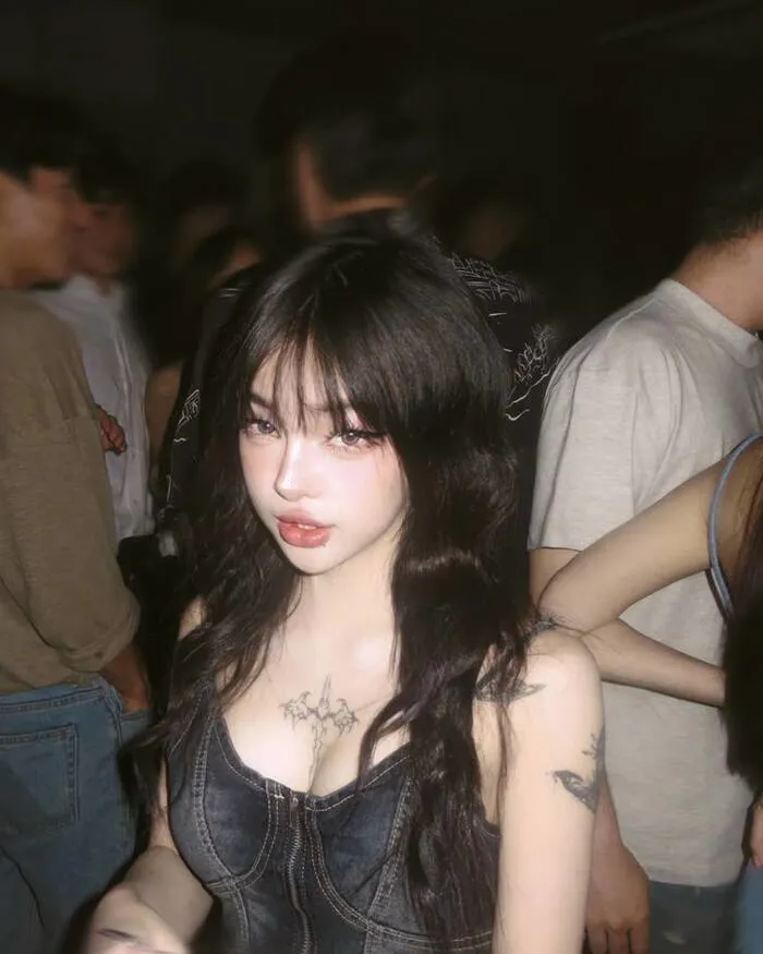 mẫu ảnh gái xinh đẹp thu hút