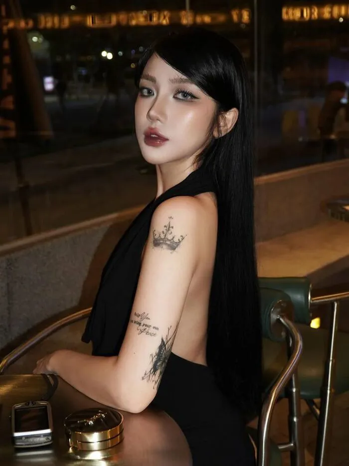 mẫu ảnh gái xinh đẹp tinh tế